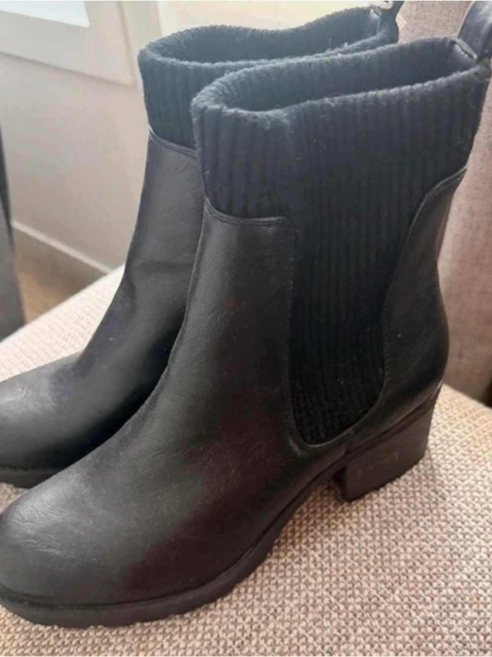 White Mountain Black Ankle Boots with Knit Collar